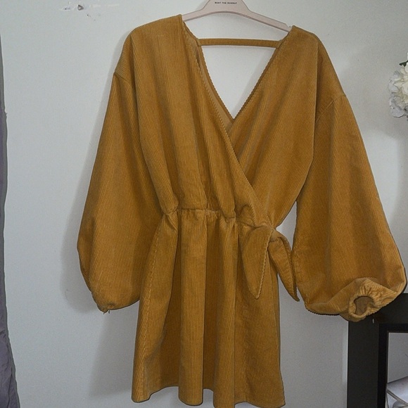 ASOS DESIGN cord wrap smock mini dress in marigold - Picture 2 of 15